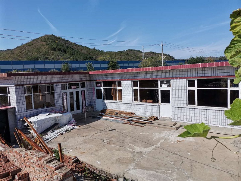 承德市雙橋區(qū)牛圈子溝鎮(zhèn)蛤蟆石村240㎡閑置房屋出租